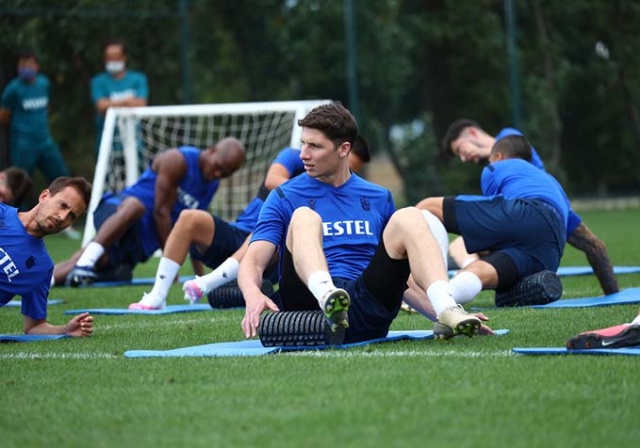 Trabzonspor Eddie Newton yönetimindehazırlıklarını sürdürüyor. 18 Ağustos 2020 22