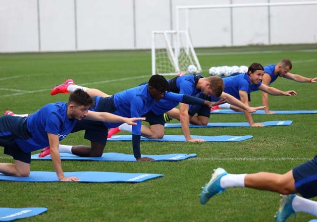 Trabzonspor Eddie Newton yönetimindehazırlıklarını sürdürüyor. 18 Ağustos 2020 8