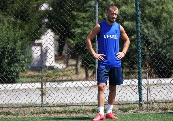 Trabzonspor'da futbolcular 2020-2021sezonu öncesi testten geçti 3