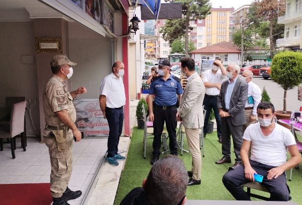 Trabzon’da koronavirüs denetimi! Bütün protokol sahada 18