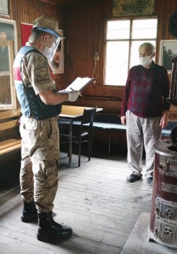 Trabzon’da koronavirüs denetimi! Bütün protokol sahada 20