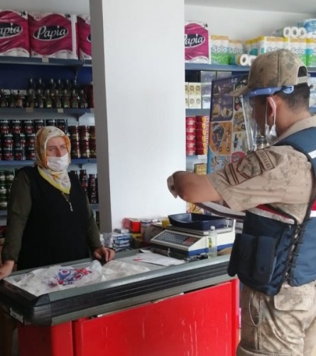 Trabzon’da koronavirüs denetimi! Bütün protokol sahada 19