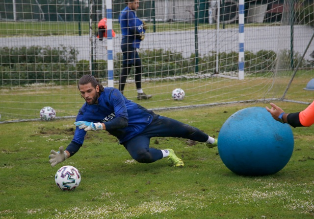 Trabzonspor Eddie Newton yönetiminde kuvvet depoladı 12