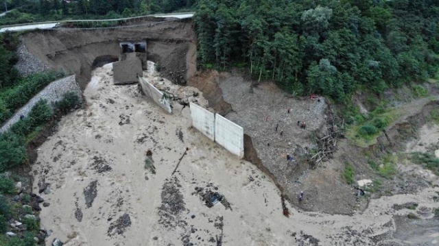 Giresun'da 5'i jandarma 6 kişinin kaybolduğu yer görüntülendi. Foto Haber. 6