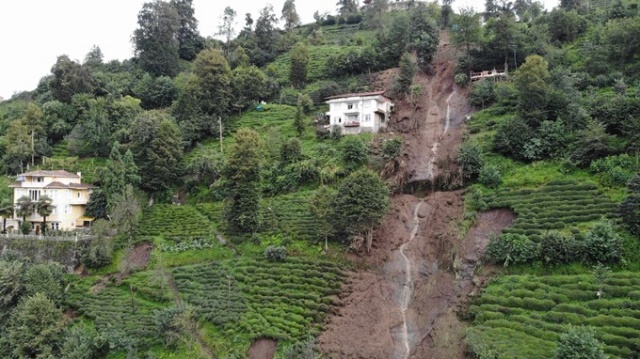 Tehlike altındaki binalar gece yarısı boşaltılmıştı, işte o bölgenin durumu 5