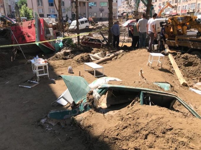 Dereli'de selin enkazı kaldırılıyor 9