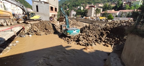 Giresun'daki sel felaketinin etkileri görüntülendi 2