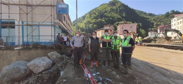 Giresun'daki sel felaketinin etkileri görüntülendi 10