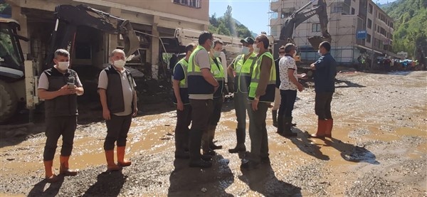 Giresun'daki sel felaketinin etkileri görüntülendi 5