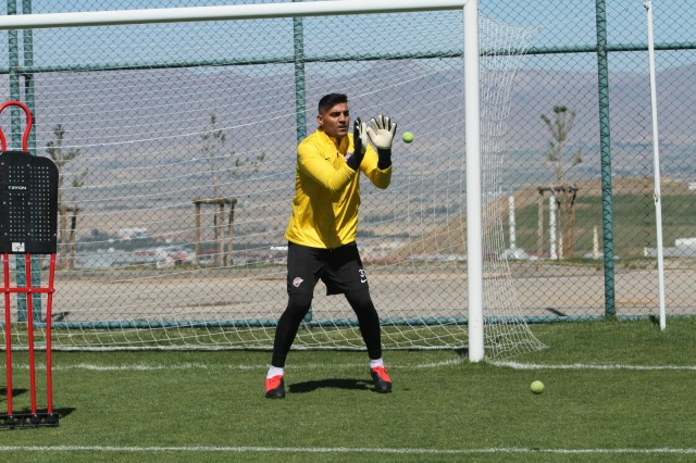 Hekimoğlu Trabzon hazırlıklara devam ediyor - 25 Ağustos 2020 6