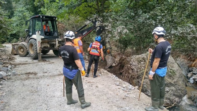 Trabzon TTAKE Giresun’da kurtarma çalışmalarına katılıyor.  27 Ağustos 2020 5