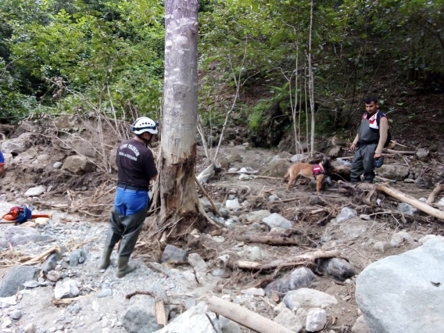 Trabzon TTAKE Giresun’da kurtarma çalışmalarına katılıyor.  27 Ağustos 2020 13