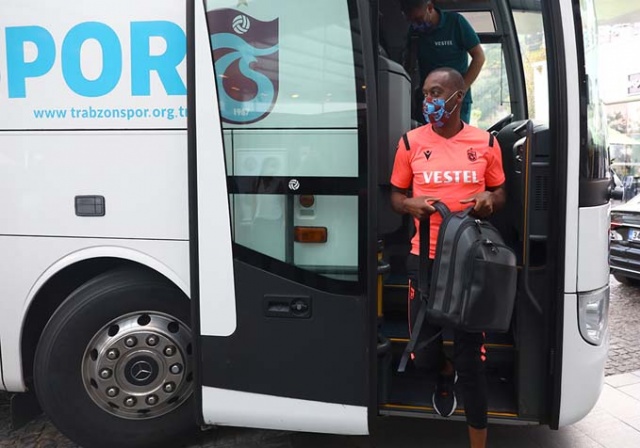 Trabzonspor'a Samsun'da coşkulu karşılama 12