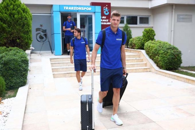 Trabzonspor'a Samsun'da coşkulu karşılama 9