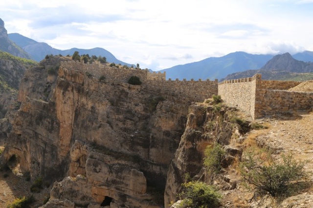 “Cehennem Deresi’nde cennet yaşanıyor” projesi tepki topladı 4