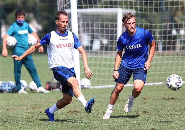 Trabzonspor'da Eddie Newton  hazırlıklar sürüyor. 1 Eylül 2020 6