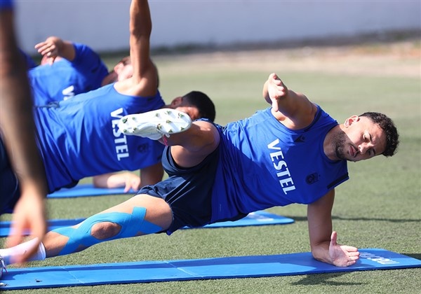 Trabzonspor'da Eddie Newton  hazırlıklar sürüyor. 1 Eylül 2020 8