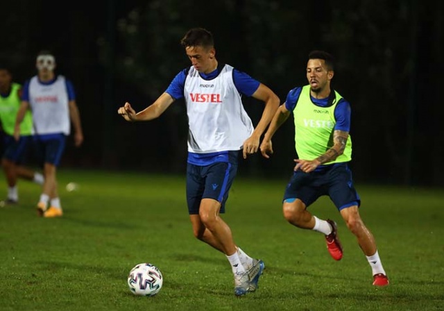 Trabzonspor, Süper Lig hazırlıklarını taktik çalışmayla sürdürdü 13