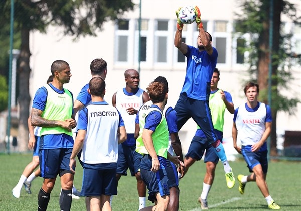 Trabzonspor'da bunaltan antrenman 11