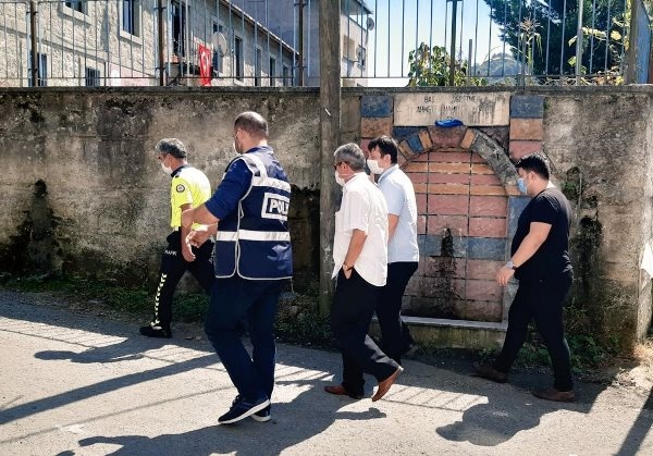 Trabzon’da 18 ilçede eş zamanlı Koronavirüs denetimi 73