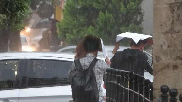 Ordu'yu sağanak vurdu 4