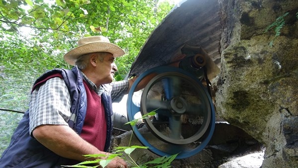 İlkokul mezunu tır şoförü yaptıkları ile mühendisleri aratmıyor 3