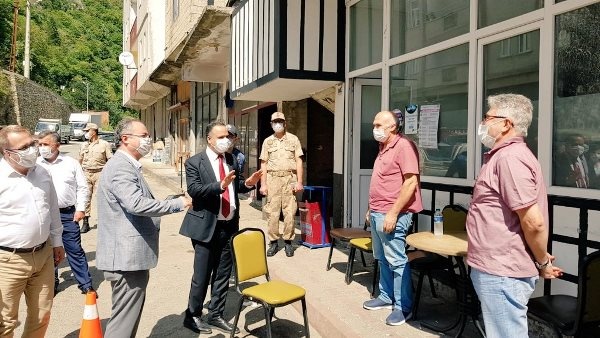 Trabzon’da koronavirüs denetimleri 31