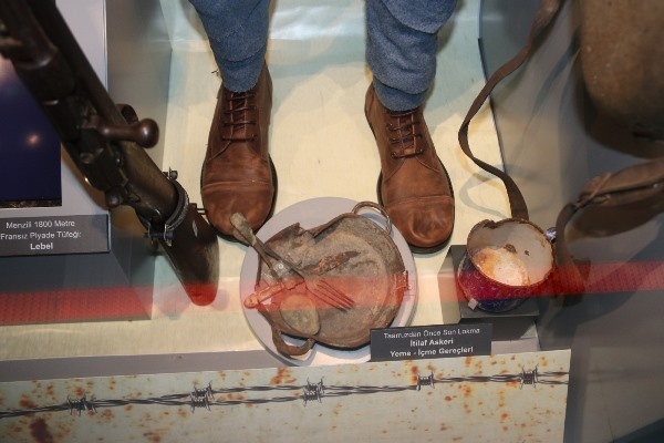 Çanakkale Savaşları Mobil Müzesi Akçaabat'ta 6