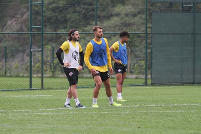 Hekimoğlu Trabzon günü tamamladı 5