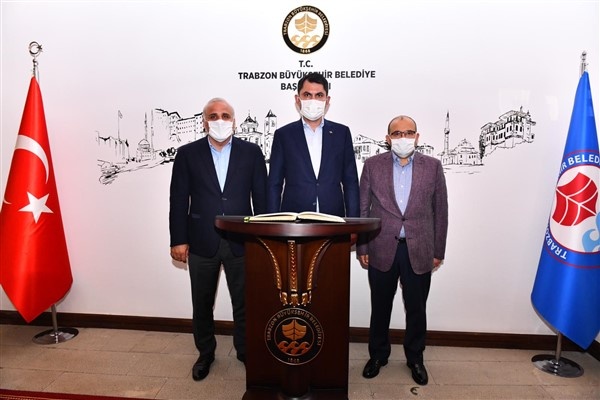 Bakan Kurum Meydan Parkı'nı inceledi 13