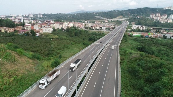 Doğu Karadeniz'de en pahalı çevre yolunda 2. etap çalışmaları başladı 2