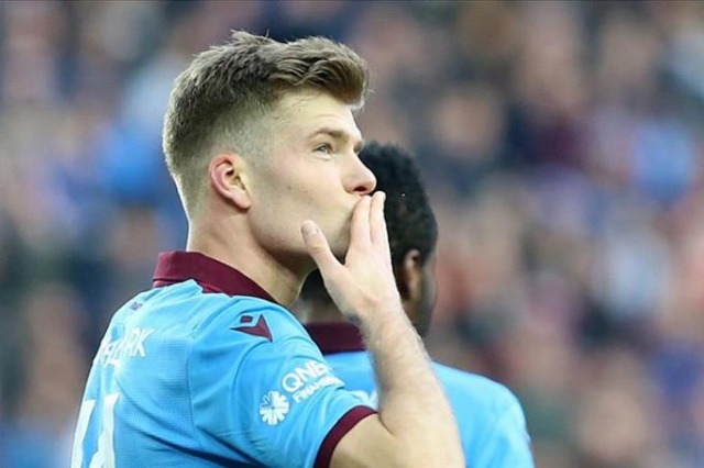 İngiliz basını Sörloth'un ne kadara satıldığını yazdı! 3