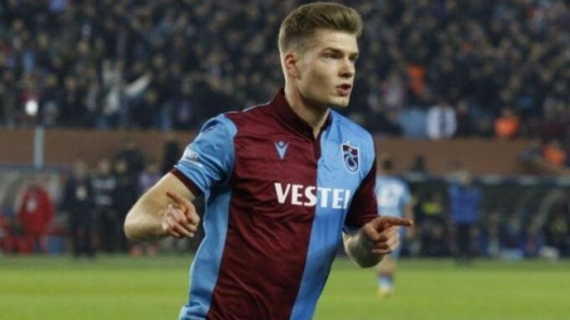 İngiliz basını Sörloth'un ne kadara satıldığını yazdı! 4