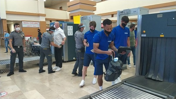 Trabzonspor, Denizlispor Maçı İçin Eksik Kadroyla Denizli’ye Gitti 10