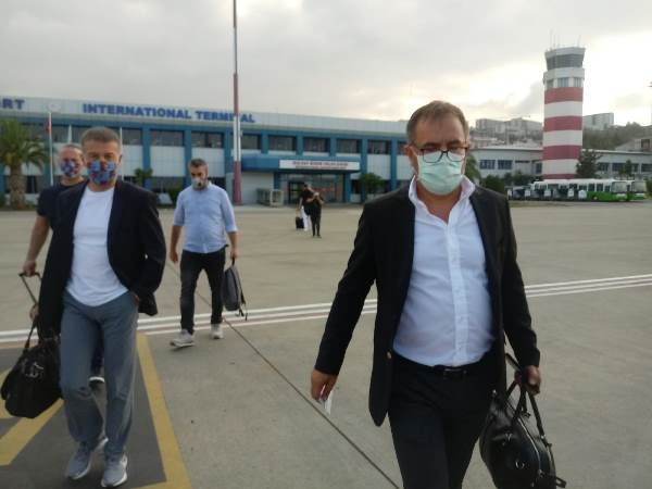 Trabzonspor, Denizlispor Maçı İçin Eksik Kadroyla Denizli’ye Gitti 6