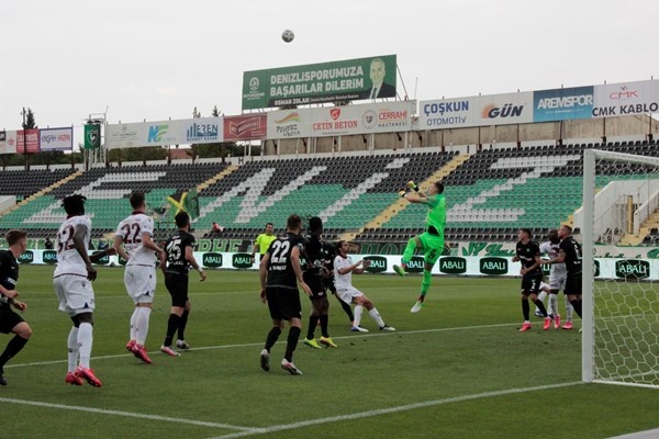 Denizlispor - Trabzonspor maçında neler oldu? 26