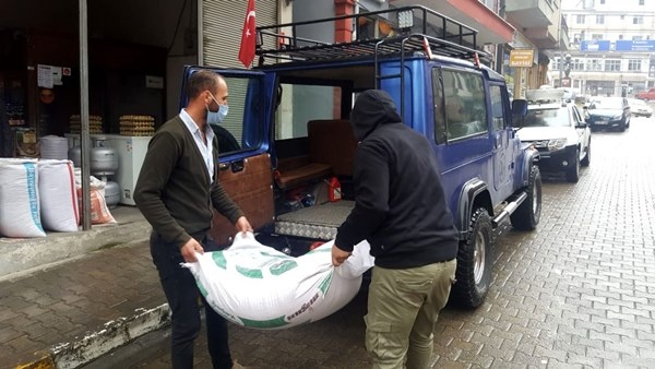 70 yıllık cipler, Karadeniz'in zorlu yollarını aşıyor 6