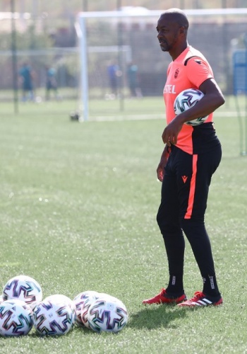 Trabzonspor ara vermeden başladı 3