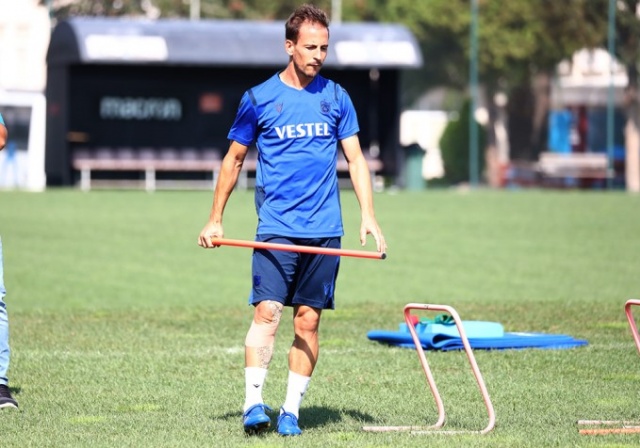 Trabzonspor ara vermeden başladı 8