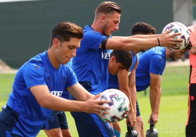 Trabzonspor'da neşeli antrenman 26