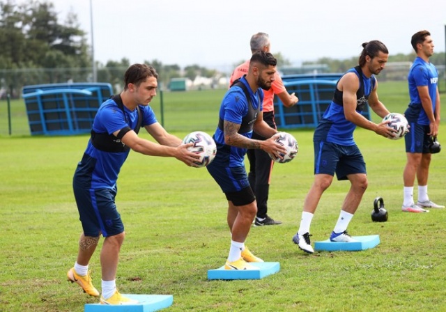 Trabzonspor'da neşeli antrenman 9