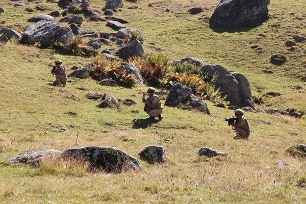 Komando timlerinden Karadeniz'de sıkı güvenlik 7