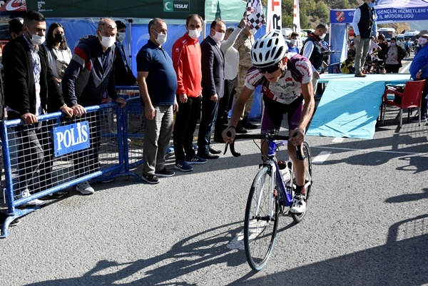 Türkiye Yol Bisikleti Yarışları tarihi İpek Yolu'nda başladı 3