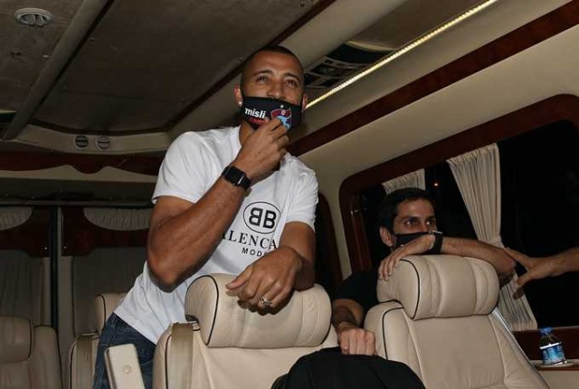 Vitor Hugo transferi 40 günün ardından bitti 6