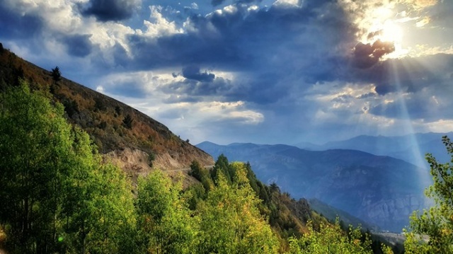 Gümüşhane'de dağlar rengarenk 4