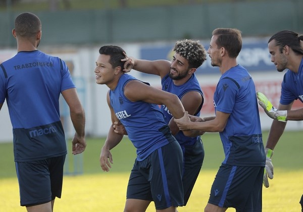 Trabzonspor Başakşehir maçı hazırlıklarını sürdürüyor. 8 Ekim 2020 6