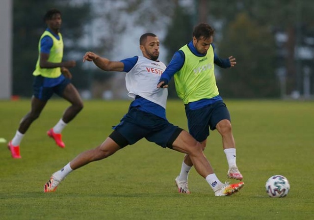 Trabzonspor Başakşehir maçı hazırlıklarına başladı 20