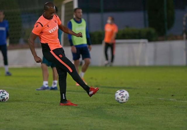 Trabzonspor Başakşehir maçı hazırlıklarına başladı 18