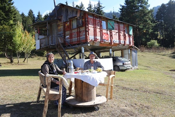 Artvin'de kanser hastası eşi için bakın neler yaptı 2