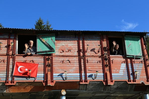 Artvin'de kanser hastası eşi için bakın neler yaptı 3